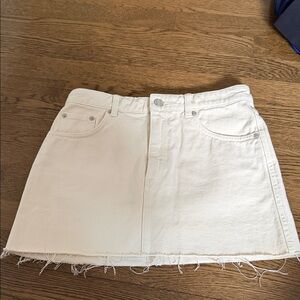 Zara cream mini skirt